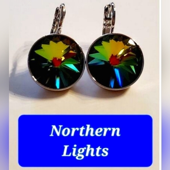 Swarovski Element Earrings NWOT Northern Lights. Wedding. Hippie. Simple. - Picture 1 of 4